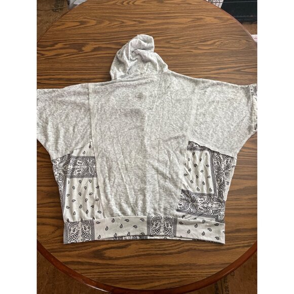 POL grey hooded short sleeved top size Medium - Picture 2 of 6